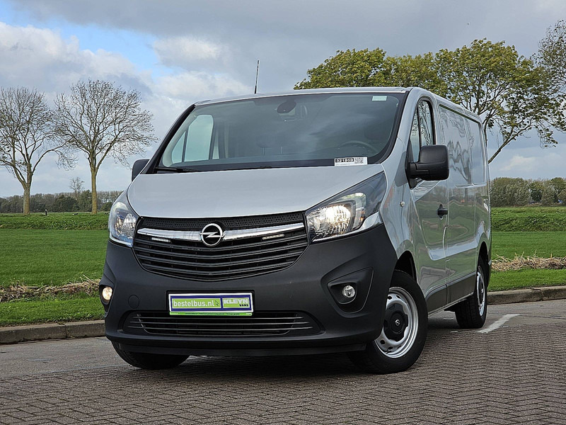 Opel Vivaro 1.6 L1H1 Navi Euro6 AC! - Furgoneta pequeña: foto 1 Opel Vivaro 1.6 L1H1 Navi Euro6 AC! - Furgoneta pequeña: foto 1