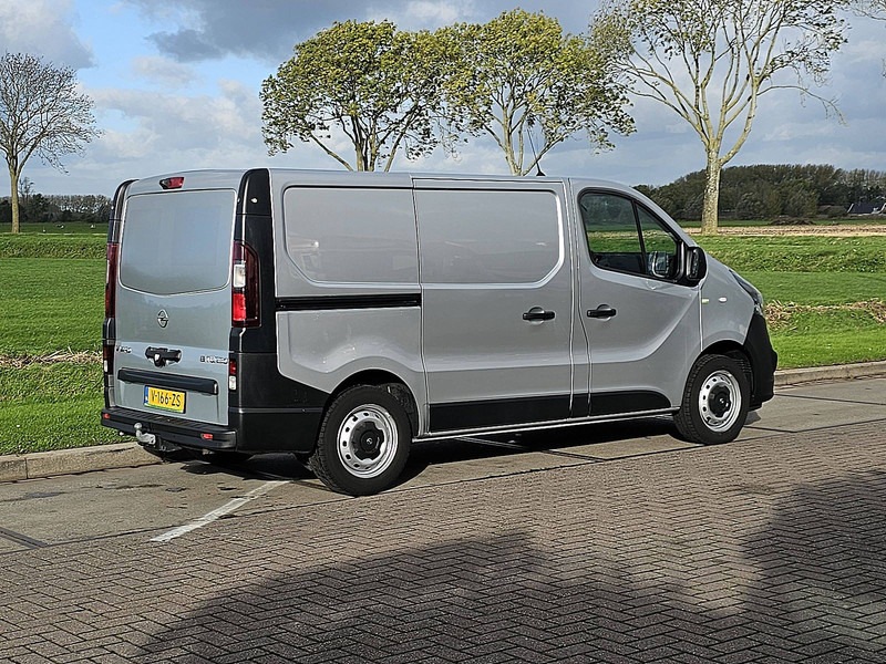 Opel Vivaro 1.6 L1H1 Navi Euro6 AC! - Furgoneta pequeña: foto 3 Opel Vivaro 1.6 L1H1 Navi Euro6 AC! - Furgoneta pequeña: foto 3