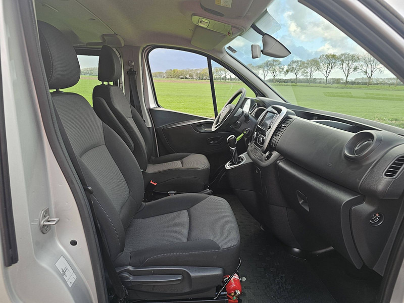 Furgoneta pequeña Renault Trafic 2.0 DCI L2 Dubbel Cabine NAP: foto 7 Furgoneta pequeña Renault Trafic 2.0 DCI L2 Dubbel Cabine NAP: foto 7