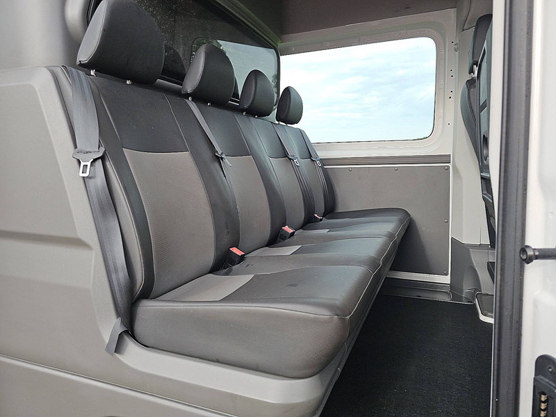 Arrendamiento de Volkswagen Crafter 35 2.0 ac dubbel cab EURO6 Volkswagen Crafter 35 2.0 ac dubbel cab EURO6: foto 13