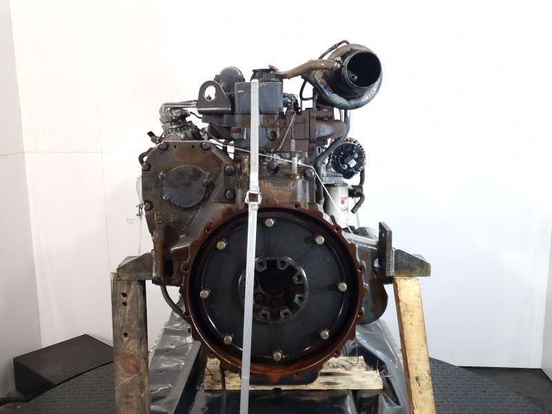 Iveco FPT F4BE0684D*D109 Engine (Plant) - Motor para Maquinaria de construcción: foto 2 Iveco FPT F4BE0684D*D109 Engine (Plant) - Motor para Maquinaria de construcción: foto 2