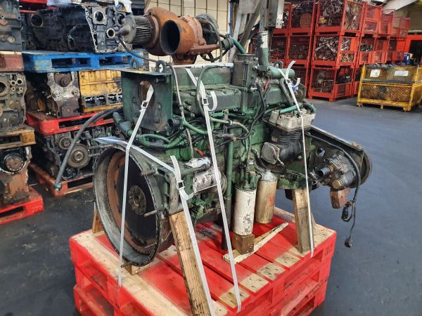 Volvo D7C215 - Motor: foto 3 Volvo D7C215 - Motor: foto 3