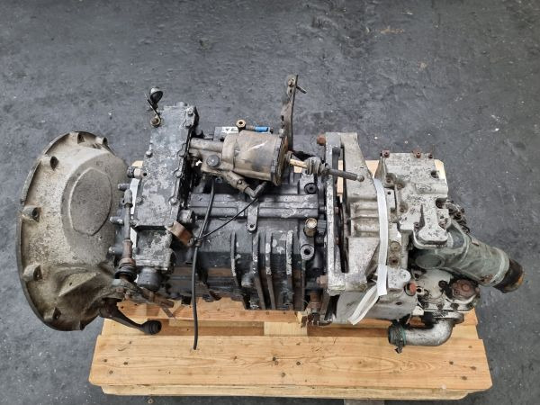 Caja de cambios ZF 6S85 with voith Retarder Gearbox: foto 10