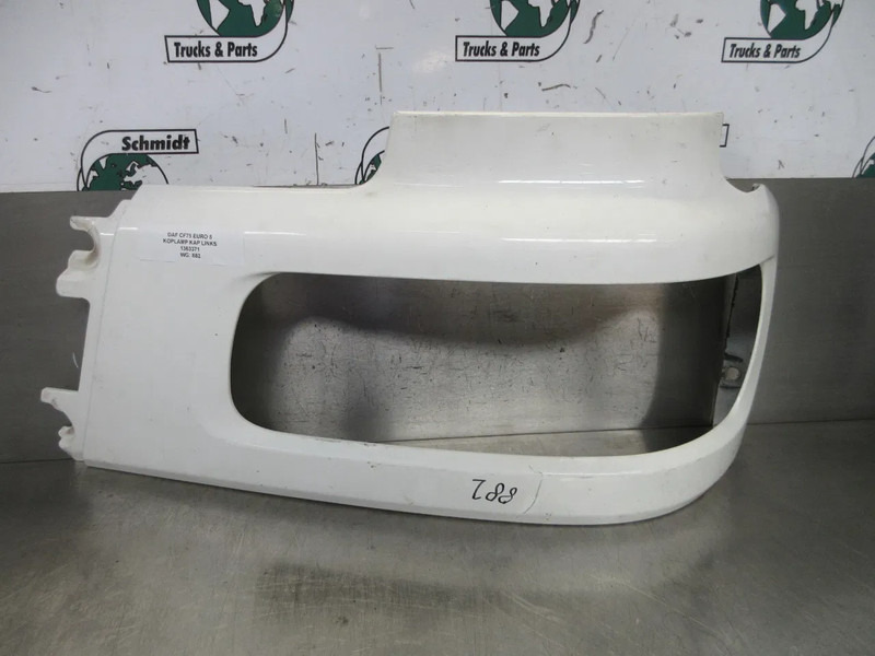 DAF 1363371 // 1363372 KOPLAMP RING DAF CF 75 EURO 5 RECHTS EN LINKS - Cabina e interior para Camión: foto 2 DAF 1363371 // 1363372 KOPLAMP RING DAF CF 75 EURO 5 RECHTS EN LINKS - Cabina e interior para Camión: foto 2