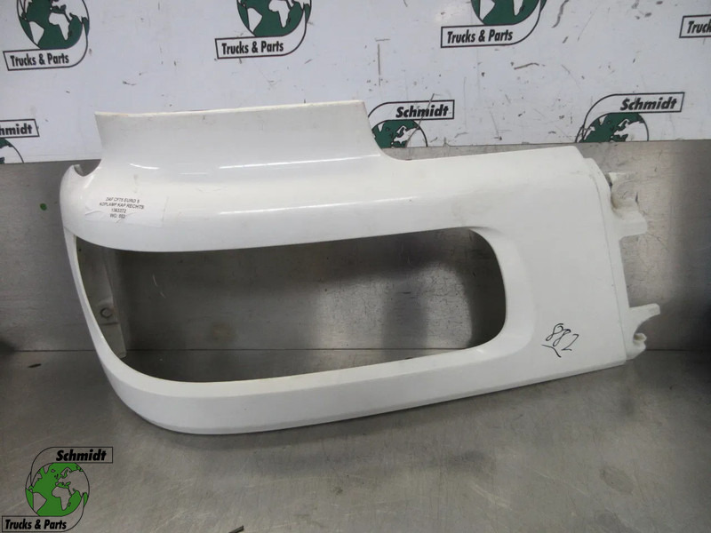 DAF 1363371 // 1363372 KOPLAMP RING DAF CF 75 EURO 5 RECHTS EN LINKS - Cabina e interior para Camión: foto 1 DAF 1363371 // 1363372 KOPLAMP RING DAF CF 75 EURO 5 RECHTS EN LINKS - Cabina e interior para Camión: foto 1