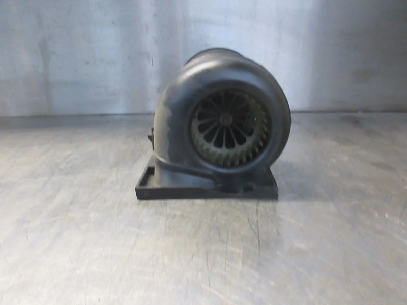 DAF 1672646 KACHELMOTOR XF 106 - Sistema eléctrico para Camión: foto 3 DAF 1672646 KACHELMOTOR XF 106 - Sistema eléctrico para Camión: foto 3