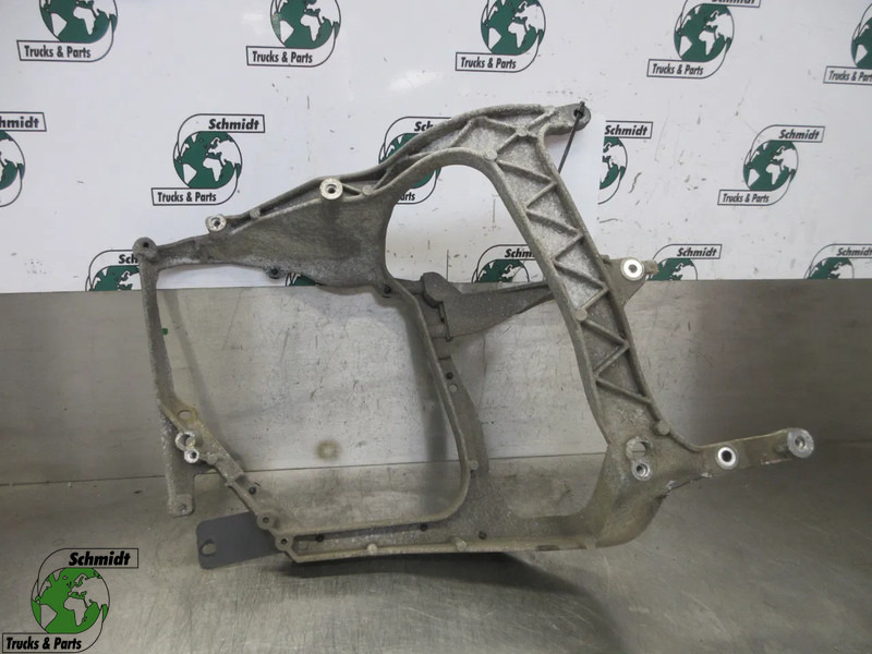 DAF 1798449 KOPLAMP DRAGER DAF XF CF EURO 6 RECHTS - Bastidor/ Chasis para Camión: foto 1 DAF 1798449 KOPLAMP DRAGER DAF XF CF EURO 6 RECHTS - Bastidor/ Chasis para Camión: foto 1