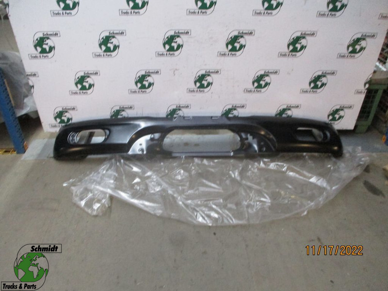 DAF 1825008 BUMPER DAF XF 105 EURO 5 NIEUWE OP VOORRAAD - Parachoques para Camión: foto 1 DAF 1825008 BUMPER DAF XF 105 EURO 5 NIEUWE OP VOORRAAD - Parachoques para Camión: foto 1