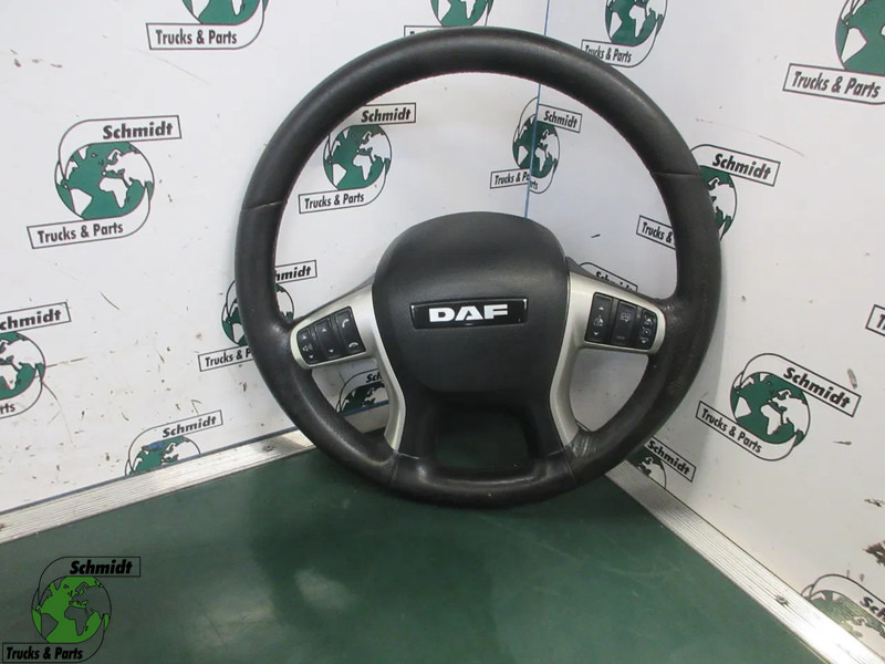 DAF 2020863 STUURWIEL LEER DAF XF 450 EURO 6 MODEL 2021 - Volante para Camión: foto 1 DAF 2020863 STUURWIEL LEER DAF XF 450 EURO 6 MODEL 2021 - Volante para Camión: foto 1