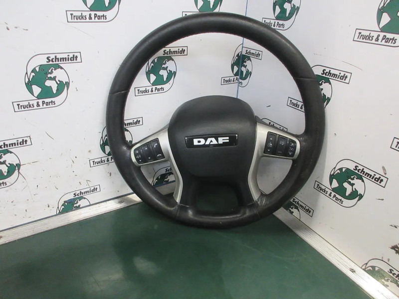 DAF 2020863 STUURWIEL LEER DAF XF 450 EURO 6 MODEL 2021 - Volante para Camión: foto 5 DAF 2020863 STUURWIEL LEER DAF XF 450 EURO 6 MODEL 2021 - Volante para Camión: foto 5