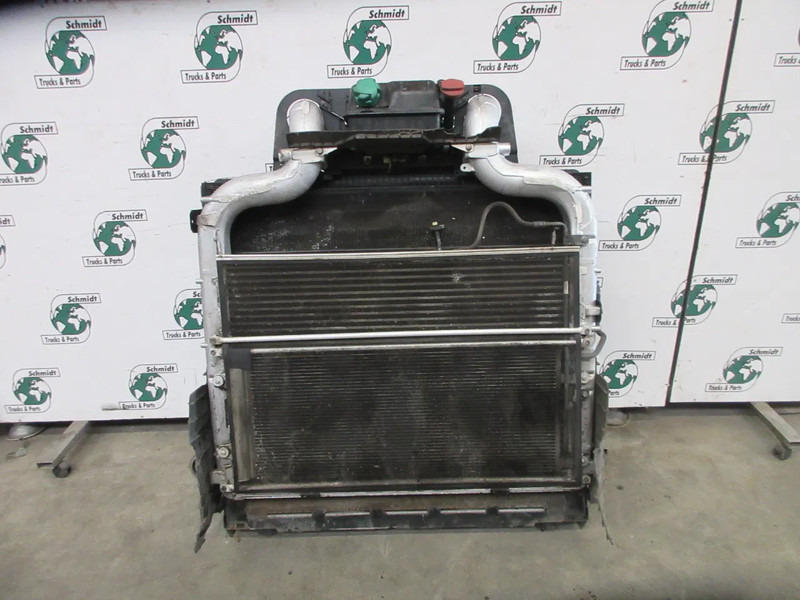 DAF 2204691 // 2050841 // 2125896 KOELER PAKKET DAF XF 480 MODEL 2020 - Radiador para Camión: foto 4 DAF 2204691 // 2050841 // 2125896 KOELER PAKKET DAF XF 480 MODEL 2020 - Radiador para Camión: foto 4
