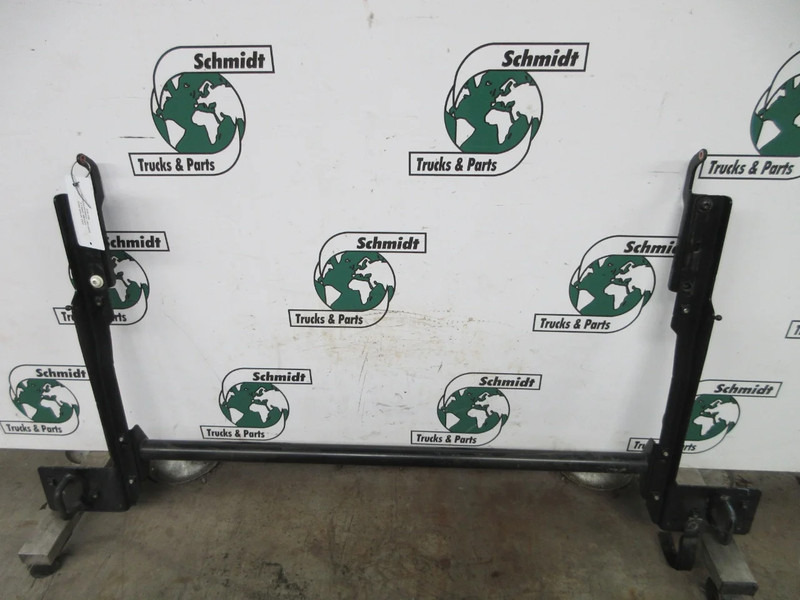 DAF 2250129//2250228//2250229 FRAME GRILL DAF XG480 MODEL 2023 - Cabina e interior para Camión: foto 2 DAF 2250129//2250228//2250229 FRAME GRILL DAF XG480 MODEL 2023 - Cabina e interior para Camión: foto 2