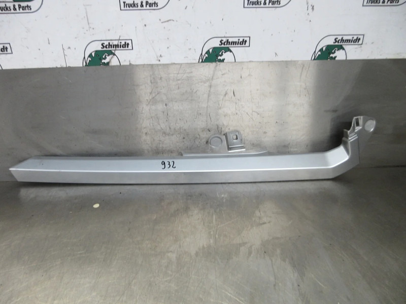 DAF 2340437//2340436 GRILL DEEL XG480 EURO 6 - Cabina e interior para Camión: foto 4 DAF 2340437//2340436 GRILL DEEL XG480 EURO 6 - Cabina e interior para Camión: foto 4
