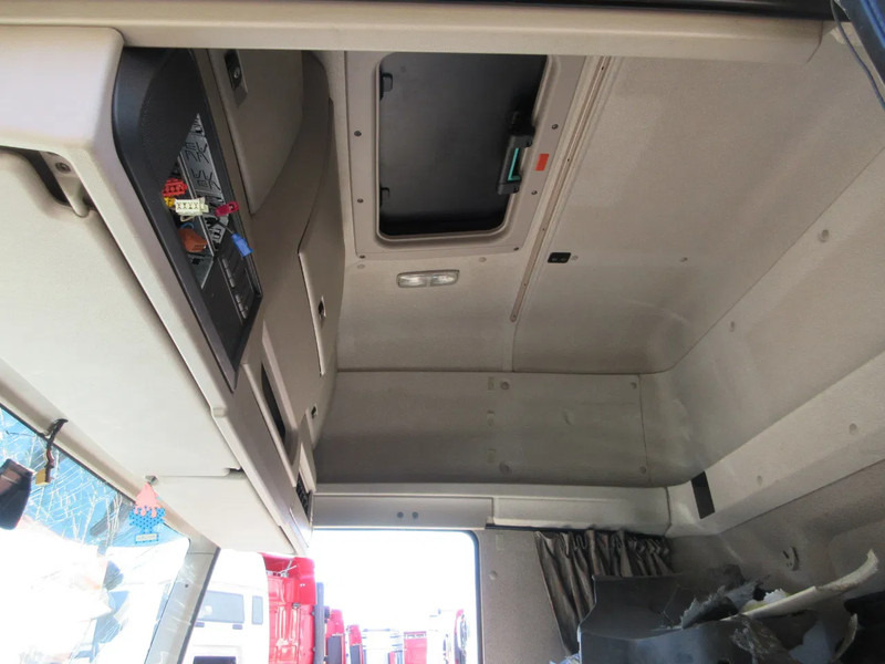 DAF DAF CF 440 CABINE VOOR ONDERDELEN DONOR - Cabina e interior para Camión: foto 3 DAF DAF CF 440 CABINE VOOR ONDERDELEN DONOR - Cabina e interior para Camión: foto 3