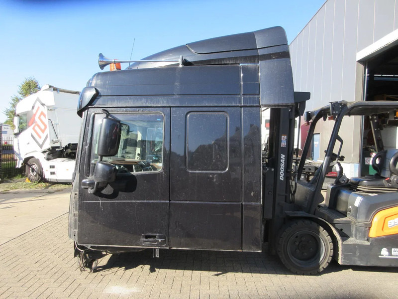 DAF DAF XF 480 CABINE VOOR ONDERDELEN DONOR MODEL 2020 - Cabina e interior para Camión: foto 3 DAF DAF XF 480 CABINE VOOR ONDERDELEN DONOR MODEL 2020 - Cabina e interior para Camión: foto 3
