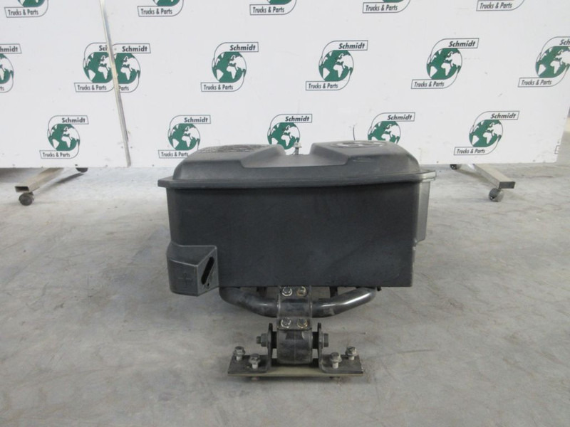 DAF XF 106 1897413 ACCUDEKSEL EURO 6 - Acumulador para Camión: foto 2 DAF XF 106 1897413 ACCUDEKSEL EURO 6 - Acumulador para Camión: foto 2