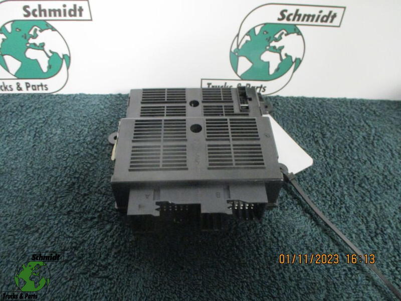 DAF XF106 1935435 REGELEENHEID VERWARMING EURO 6 - Sistema eléctrico para Camión: foto 1 DAF XF106 1935435 REGELEENHEID VERWARMING EURO 6 - Sistema eléctrico para Camión: foto 1