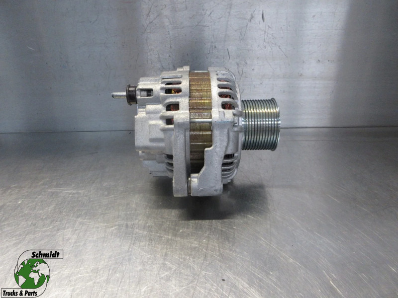 Iveco 504342586 DYNAMO IVECO // BMC EURO 6 MODEL 2023 - Alternador para Camión: foto 1 Iveco 504342586 DYNAMO IVECO // BMC EURO 6 MODEL 2023 - Alternador para Camión: foto 1