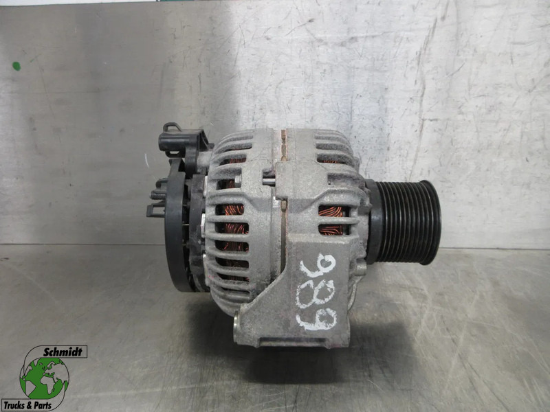 Iveco 5801703906 DYNAMO IVECO S WAY 440S42 MODEL 2023 - Alternador para Camión: foto 1 Iveco 5801703906 DYNAMO IVECO S WAY 440S42 MODEL 2023 - Alternador para Camión: foto 1