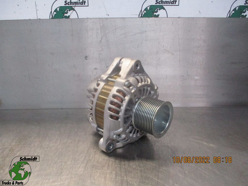 Iveco 5802122271 DYNAMO HI WAY EURO 6 - Alternador para Camión: foto 1 Iveco 5802122271 DYNAMO HI WAY EURO 6 - Alternador para Camión: foto 1