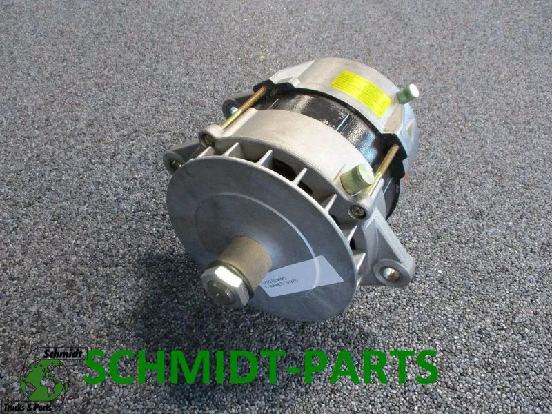 Iveco BOSCH 0 120 689 524 DYNAMO NIEUWE OP VOORRAAD MODEL EURO 2 - Alternador para Camión: foto 4 Iveco BOSCH 0 120 689 524 DYNAMO NIEUWE OP VOORRAAD MODEL EURO 2 - Alternador para Camión: foto 4