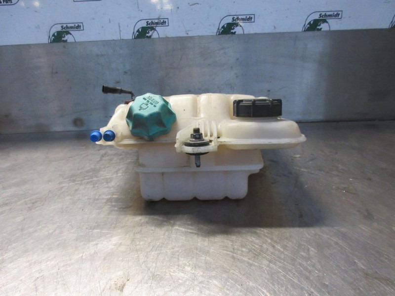 Iveco EUROCARGO 41019540 EXPANSIEVAT - Depósito de expansión para Camión: foto 2 Iveco EUROCARGO 41019540 EXPANSIEVAT - Depósito de expansión para Camión: foto 2
