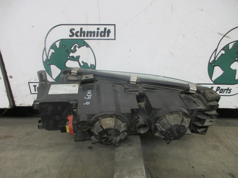 MAN 81.25101-6573 // 81.25101-6573 MISTLAMP MAN TGM EURO 6 RECHTS EN LINKS - Faro antiniebla para Camión: foto 3 MAN 81.25101-6573 // 81.25101-6573 MISTLAMP MAN TGM EURO 6 RECHTS EN LINKS - Faro antiniebla para Camión: foto 3