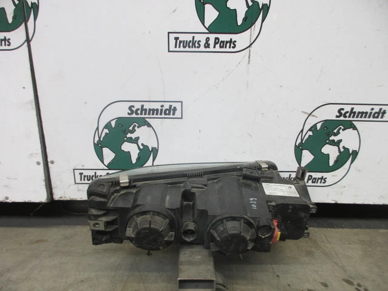MAN 81.25101-6573 // 81.25101-6573 MISTLAMP MAN TGM EURO 6 RECHTS EN LINKS - Faro antiniebla para Camión: foto 4 MAN 81.25101-6573 // 81.25101-6573 MISTLAMP MAN TGM EURO 6 RECHTS EN LINKS - Faro antiniebla para Camión: foto 4