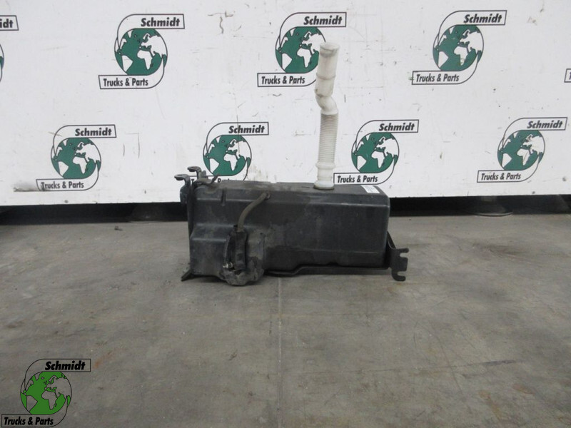 MAN 81.26481-0112 RUITENSPROEIERTANK MAN TGX 18.510 EURO 6 - Cabina e interior para Camión: foto 1 MAN 81.26481-0112 RUITENSPROEIERTANK MAN TGX 18.510 EURO 6 - Cabina e interior para Camión: foto 1