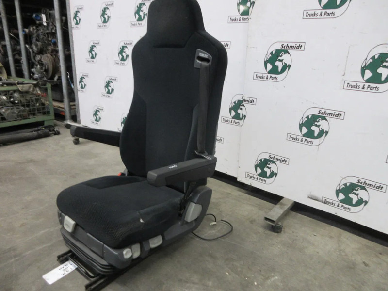 MAN 81.62307-6476 // 81.62307-6326 // STOELEN SET MAN TGM EURO 6 - Asiento para Camión: foto 3 MAN 81.62307-6476 // 81.62307-6326 // STOELEN SET MAN TGM EURO 6 - Asiento para Camión: foto 3