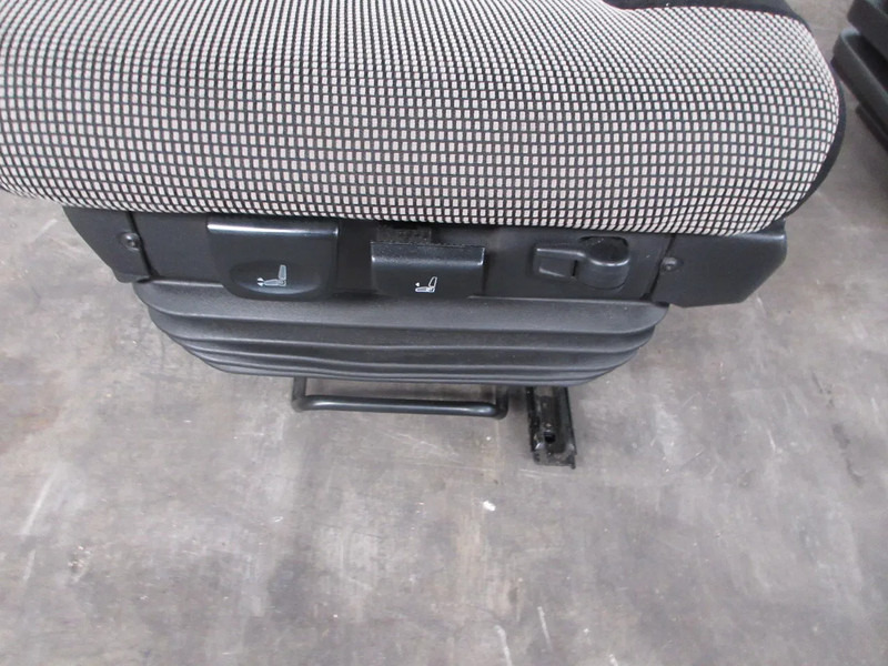 Asiento para Camión MAN 81.62307-6531//81.62307-6529//81.62307-6562//81.62307-6558 STOELEN SET: foto 8