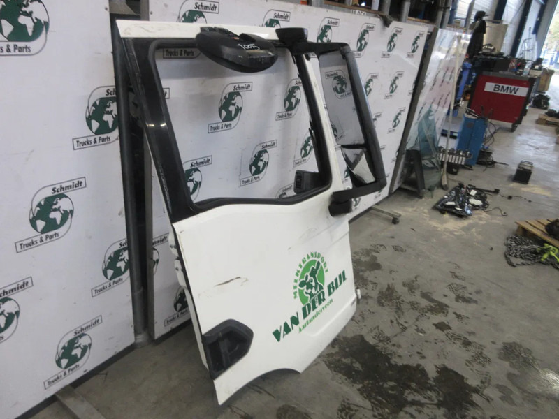 MAN 81.62600-4140 // 81.62600-4144 MAN TGS 18.430 MODEL 2023 RECHTS - Puerta y piezas para Camión: foto 3 MAN 81.62600-4140 // 81.62600-4144 MAN TGS 18.430 MODEL 2023 RECHTS - Puerta y piezas para Camión: foto 3