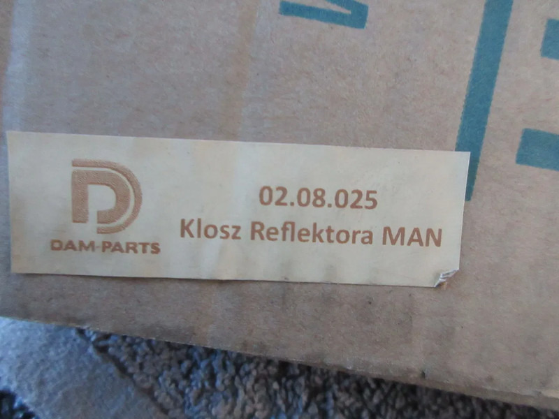 MAN KOPLAMP GLAS MAN F2000 MODEL 1998 NIEUWE LINKS - Faro delantero para Camión: foto 5 MAN KOPLAMP GLAS MAN F2000 MODEL 1998 NIEUWE LINKS - Faro delantero para Camión: foto 5