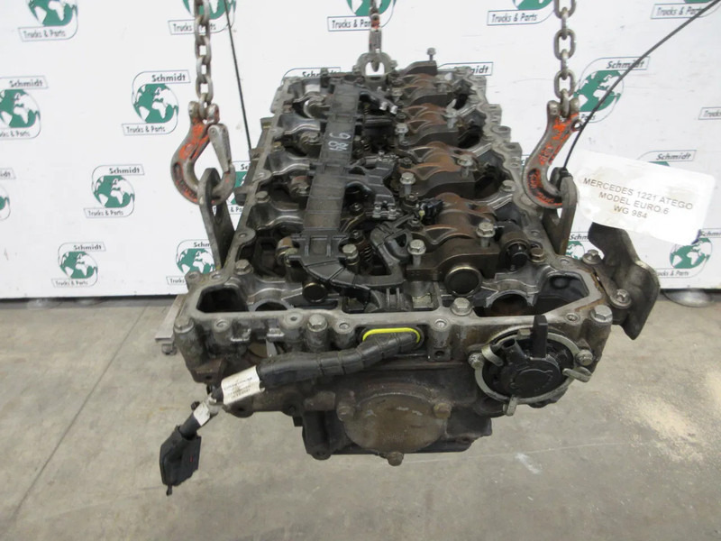 Mercedes-Benz A 934 010 00 41 TYPE 934.913 BENZ 1221 EURO 6 MODEL 2018 - Bloque de cilindros para Camión: foto 4 Mercedes-Benz A 934 010 00 41 TYPE 934.913 BENZ 1221 EURO 6 MODEL 2018 - Bloque de cilindros para Camión: foto 4