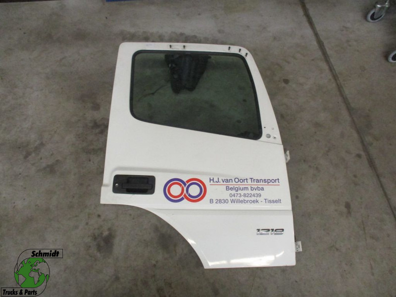 Mercedes-Benz A 940 720 04 05 MERCEDES BENZ ATEGO EURO 6 - Puerta y piezas para Camión: foto 1 Mercedes-Benz A 940 720 04 05 MERCEDES BENZ ATEGO EURO 6 - Puerta y piezas para Camión: foto 1