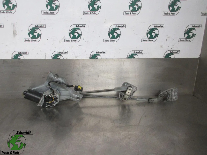 Mercedes-Benz A 960 820 00 81/A 960 820 18 81 RUITENWISSERMECHANIEK ACTROS EURO 6 - Sistema eléctrico para Camión: foto 1 Mercedes-Benz A 960 820 00 81/A 960 820 18 81 RUITENWISSERMECHANIEK ACTROS EURO 6 - Sistema eléctrico para Camión: foto 1