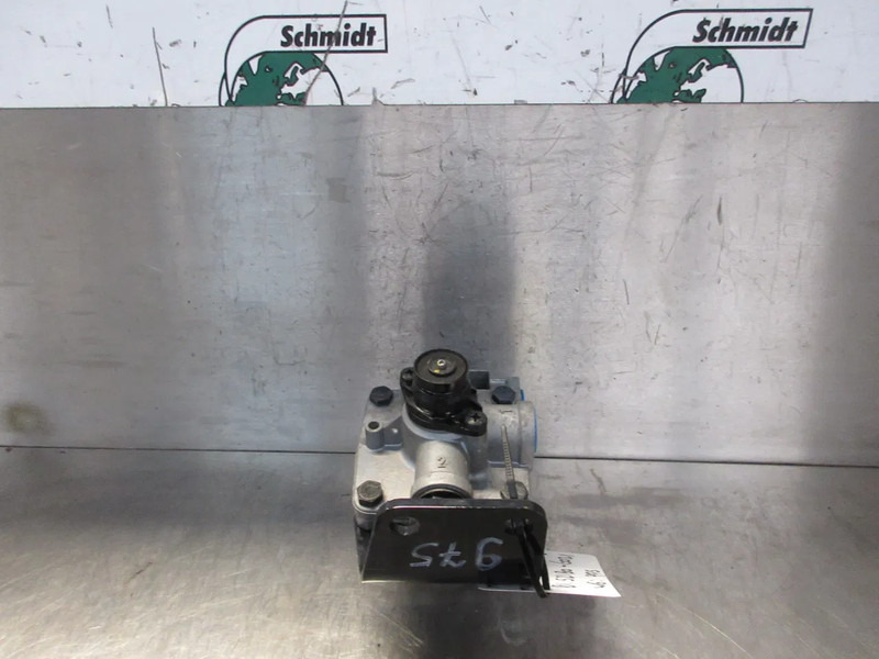 MAN 81.52180-6021 MAGNEETVENTIEL MAN TGM EURO 6 - Recambio para Camión: foto 4 MAN 81.52180-6021 MAGNEETVENTIEL MAN TGM EURO 6 - Recambio para Camión: foto 4