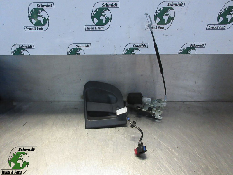 Renault 5010538625//5010538727 SLOT EN KLINK D210 EURO 6 - Cabina e interior para Camión: foto 1 Renault 5010538625//5010538727 SLOT EN KLINK D210 EURO 6 - Cabina e interior para Camión: foto 1