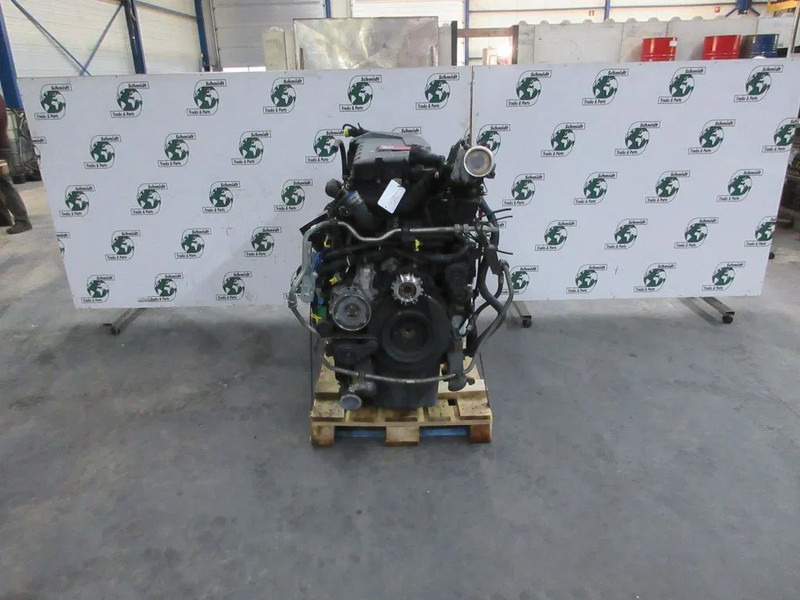 Renault 7422073582/ 85002007 /85008007/85013658/ 85019658 RENAULT T 460 EURO 6 - Motor para Camión: foto 2 Renault 7422073582/ 85002007 /85008007/85013658/ 85019658 RENAULT T 460 EURO 6 - Motor para Camión: foto 2