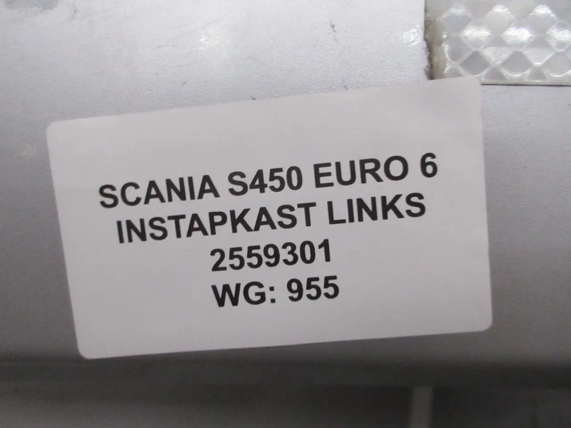 Scania 2559301 INSTAPKAST LINKS SCANIA S 450 NGS - Cabina e interior para Camión: foto 3 Scania 2559301 INSTAPKAST LINKS SCANIA S 450 NGS - Cabina e interior para Camión: foto 3