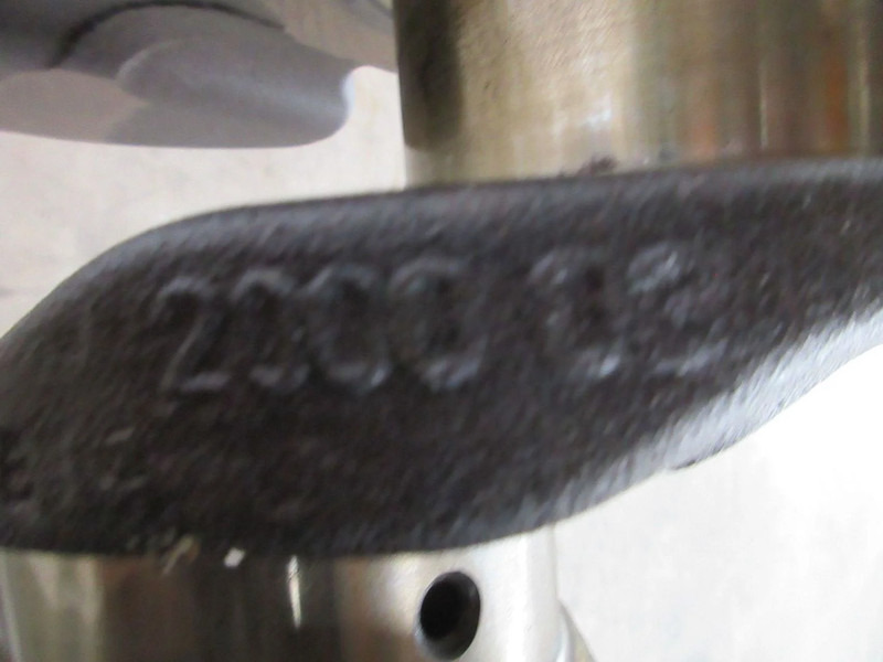 Volvo 20486222 // 22235114 // 85020703 KRUKAS VOLVO FH FM FMX EURO 5 - Cigüeñal para Camión: foto 4 Volvo 20486222 // 22235114 // 85020703 KRUKAS VOLVO FH FM FMX EURO 5 - Cigüeñal para Camión: foto 4