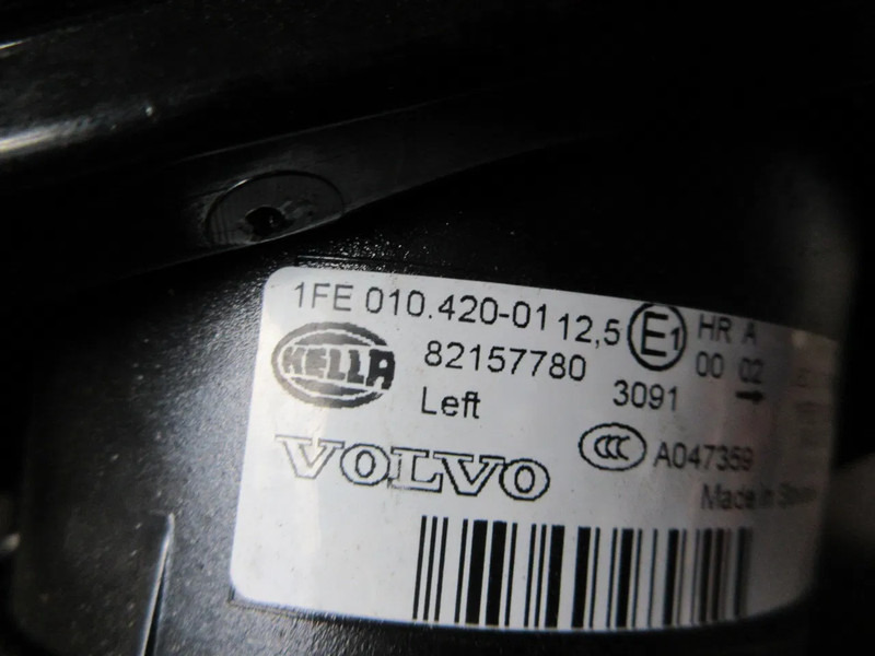 Volvo 82157780 SKYLICHT VOLVO FH SERIE MODEL 2020 EURO 6 LINKS - Faro antiniebla para Camión: foto 4 Volvo 82157780 SKYLICHT VOLVO FH SERIE MODEL 2020 EURO 6 LINKS - Faro antiniebla para Camión: foto 4