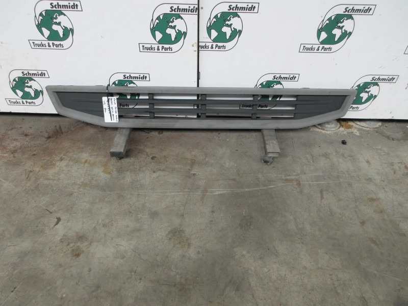 Volvo 82208512 GRILL VOLVO FH 460 EURO 6 - Parrilla para Camión: foto 4 Volvo 82208512 GRILL VOLVO FH 460 EURO 6 - Parrilla para Camión: foto 4