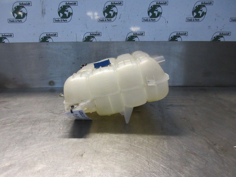 Volvo FH500 21883433 EXPANSIEVAT EURO 6 - Depósito de expansión para Camión: foto 2 Volvo FH500 21883433 EXPANSIEVAT EURO 6 - Depósito de expansión para Camión: foto 2