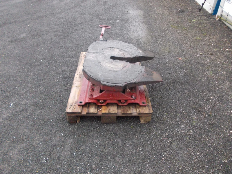 Jost G50-X D152 JSK37C03809EE G50-X D152 JSK37C03809EE MERCEDES BENZ 1851 EURO 6 - Quinta rueda para Camión: foto 2 Jost G50-X D152 JSK37C03809EE G50-X D152 JSK37C03809EE MERCEDES BENZ 1851 EURO 6 - Quinta rueda para Camión: foto 2