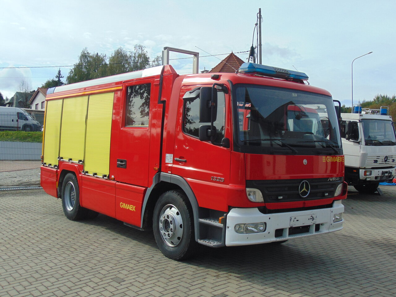 MERCEDES-BENZ Atego 1325F GIMAEX - Camión de bomberos: foto 3 MERCEDES-BENZ Atego 1325F GIMAEX - Camión de bomberos: foto 3