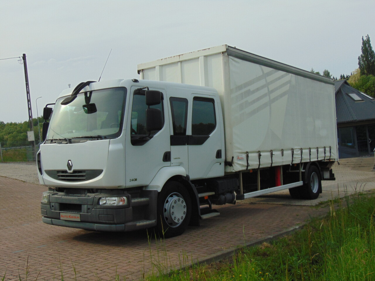 RENAULT Midlum 240DXi - Camión lona: foto 1 RENAULT Midlum 240DXi - Camión lona: foto 1