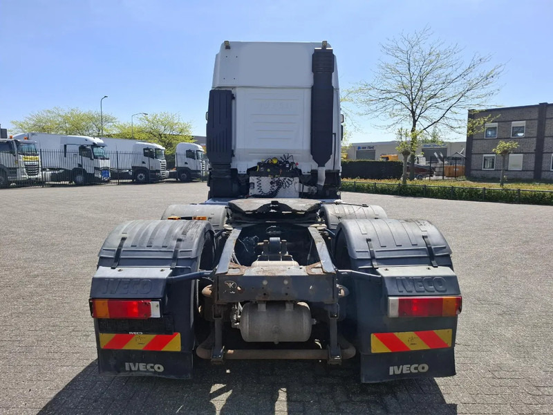 Iveco Stralis 440 / HYDRAULICS / BOOGIE / FRIDGE / 2XBED / 620664 KM / AIRCO / AUTOMATIC / EURO-6 / 2015 - Cabeza tractora: foto 4 Iveco Stralis 440 / HYDRAULICS / BOOGIE / FRIDGE / 2XBED / 620664 KM / AIRCO / AUTOMATIC / EURO-6 / 2015 - Cabeza tractora: foto 4