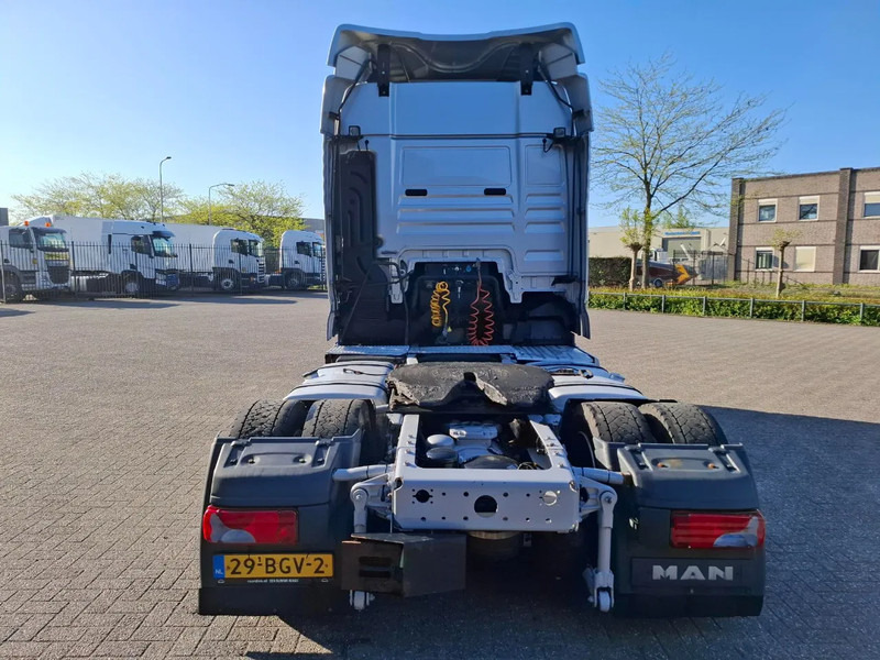 MAN TGX 18.440 / MEGA / NL TRUCK / TUV:12-02-2026 / DOUBLE TANK / PARKCOOL / ACC / LWDS / FRIDGE / 2XBED / AUTOMATIC / EURO-6 / 2016 - Cabeza tractora: foto 4 MAN TGX 18.440 / MEGA / NL TRUCK / TUV:12-02-2026 / DOUBLE TANK / PARKCOOL / ACC / LWDS / FRIDGE / 2XBED / AUTOMATIC / EURO-6 / 2016 - Cabeza tractora: foto 4