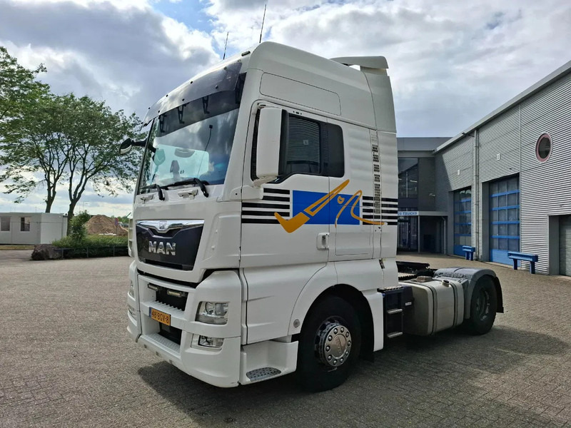 MAN TGX 18.440 / NL TRUCK / TUV:20-02-2026 / DOUBLE TANK / NAVI / FRIDGE / MICROWAVE / ACC / LWDS / AUTOMATIC / EURO-6 / 2016 - Cabeza tractora: foto 1 MAN TGX 18.440 / NL TRUCK / TUV:20-02-2026 / DOUBLE TANK / NAVI / FRIDGE / MICROWAVE / ACC / LWDS / AUTOMATIC / EURO-6 / 2016 - Cabeza tractora: foto 1